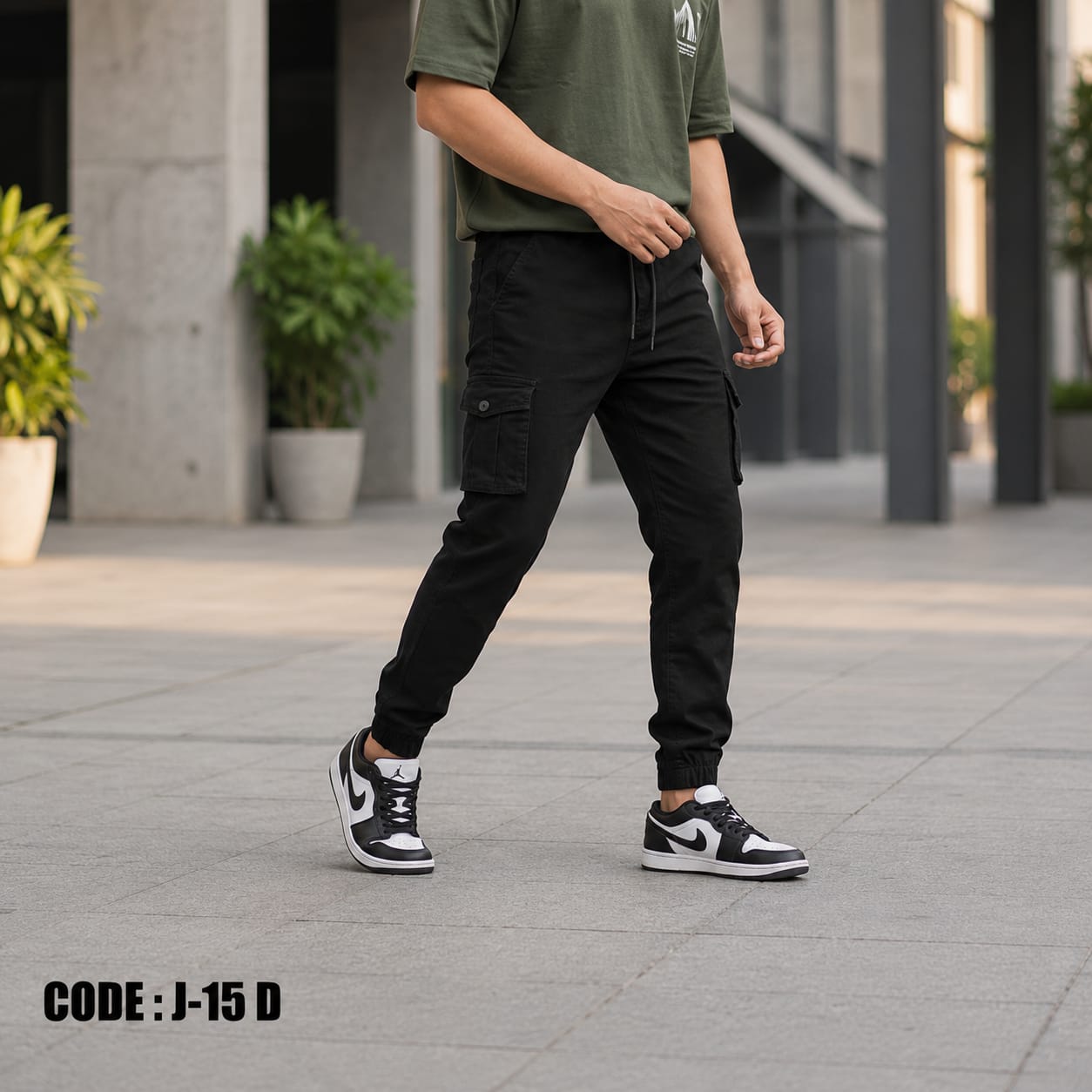CARGO JOGGERS BLACK